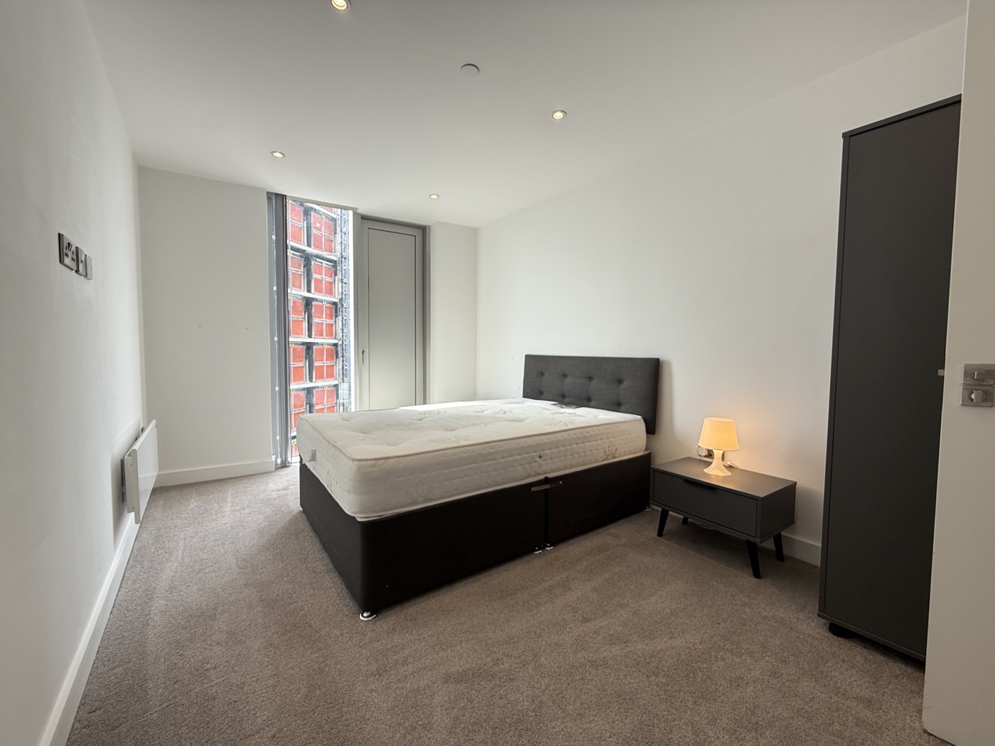 40.02 Deansgate Square — interior view 8